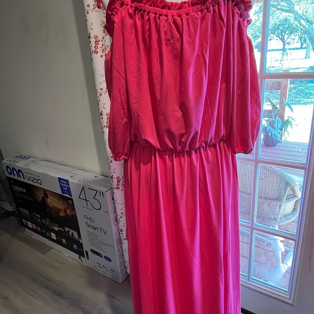 Christian Siriano Pink Off-Shoulder Dress